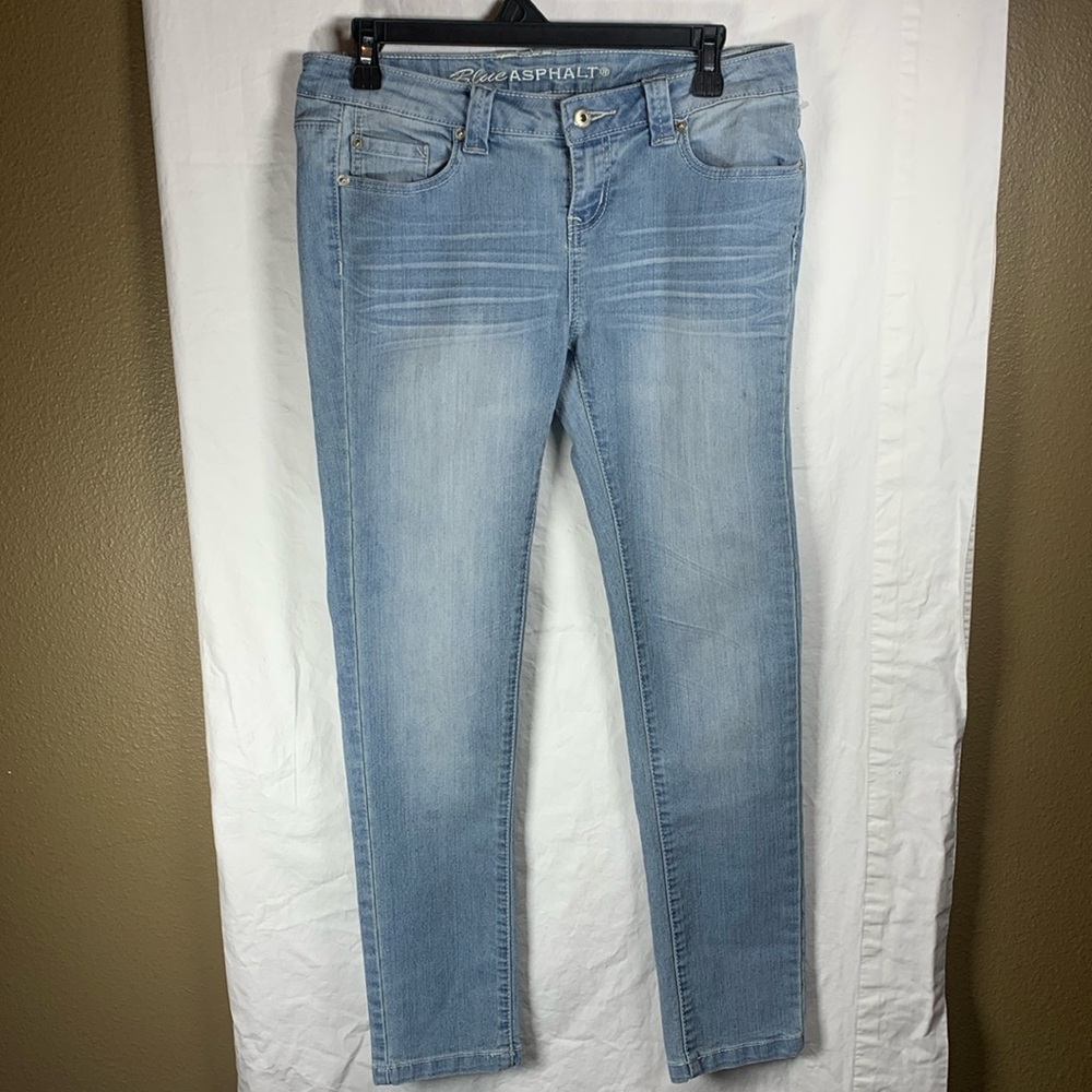 Blue Asphalt-Faded-Girl Jeans-Denim-Light Wash. Size 9 short.